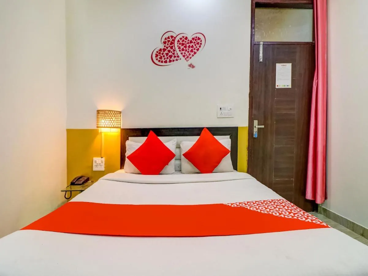 Oyo 74060 Taj Residency Hotel Új-Delhi