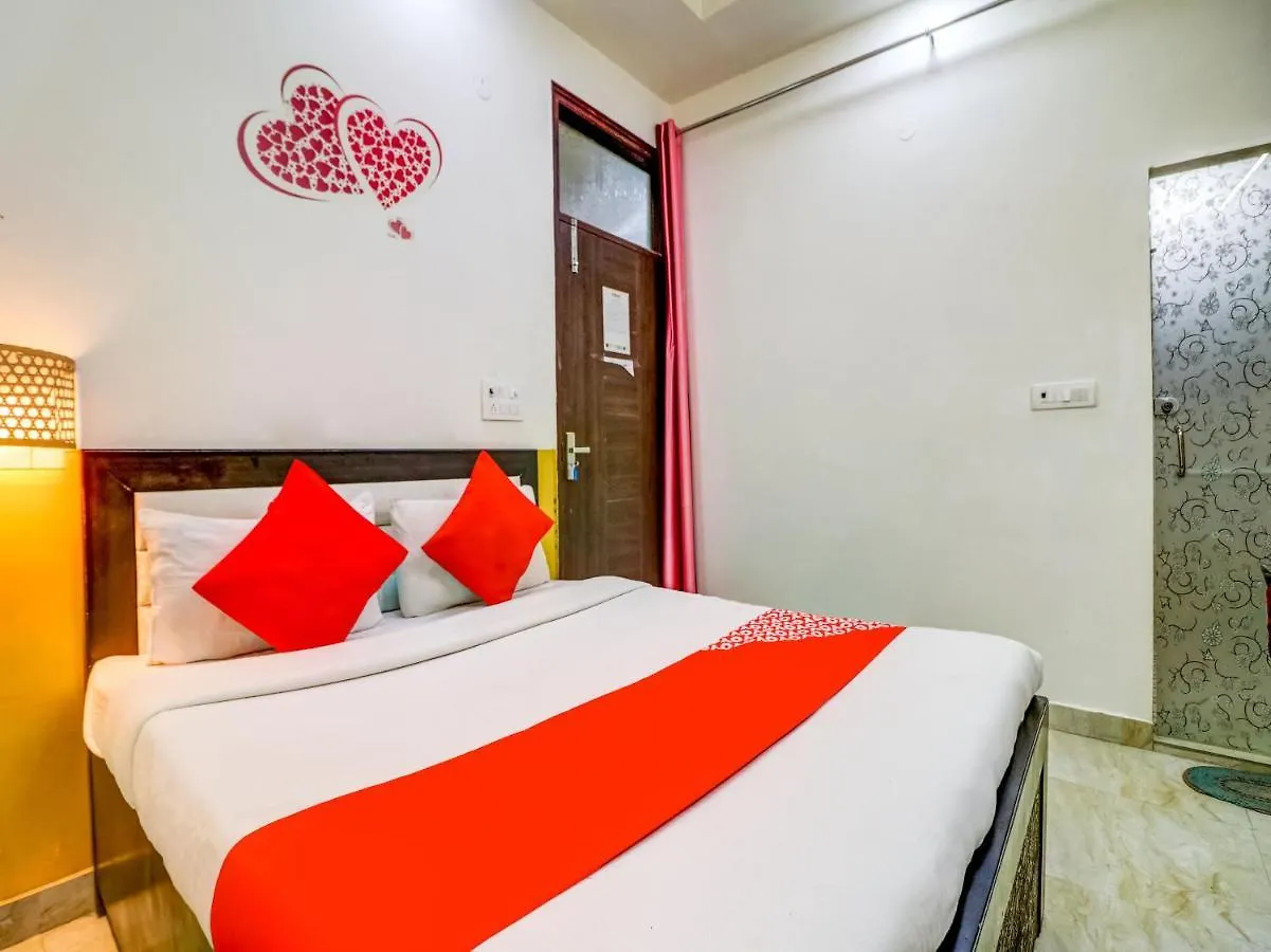***  Oyo 74060 Taj Residency Hotel Új-Delhi India