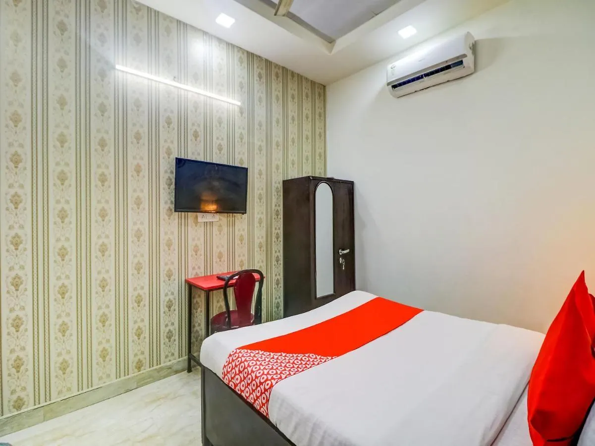 Oyo 74060 Taj Residency Hotel Új-Delhi